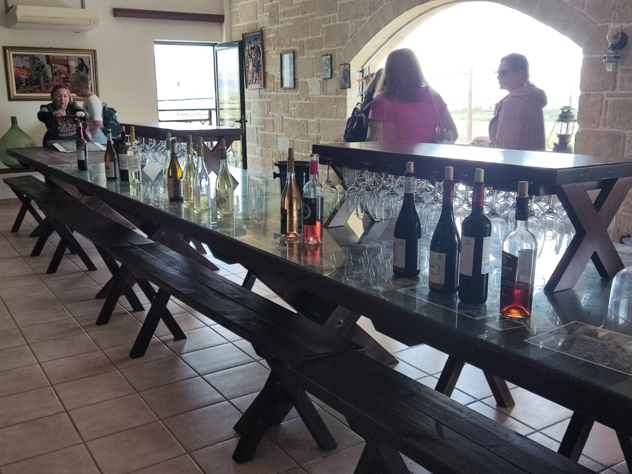 wine-tasting-at-crete-winery-with-group-of-solo-travellers-at-mistral-hotel-singles-only